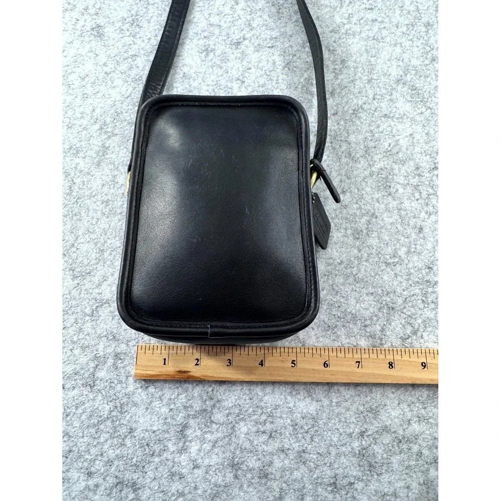 Vintage Coach 9973 Kit Bag Black Tanned‎ Leather Modern Camera Crossbody Purse